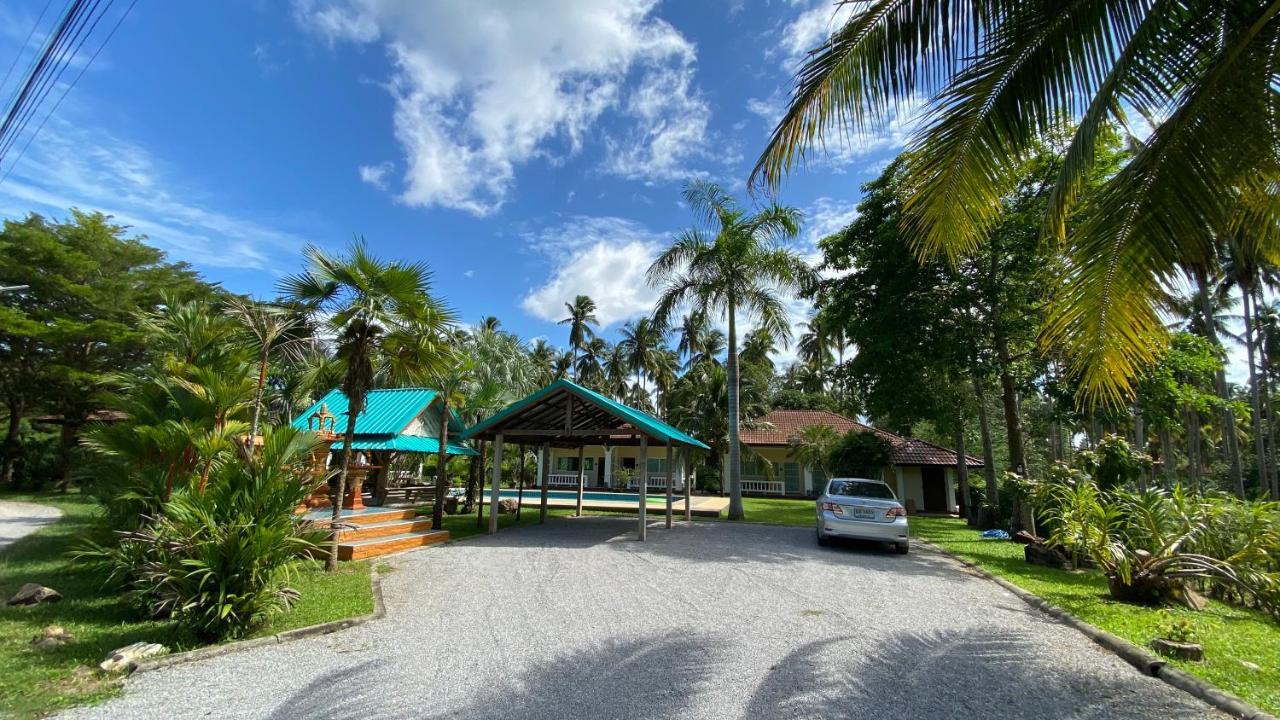Palm Gardens Resort, バンサパン エクステリア 写真